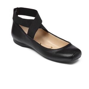 Jessica Simpson Mandalaye Flats